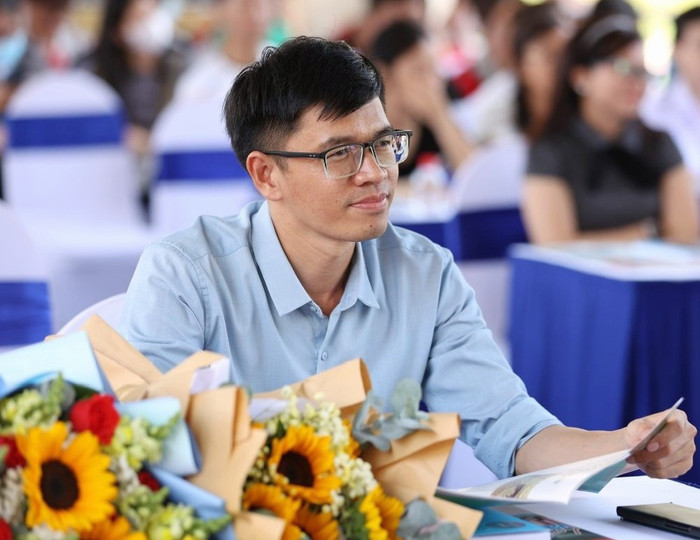 Ông Trần Đình Ba - Phó Giám đốc Nhà xuất bản Tổng hợp Thành phố Hồ Chí Minh. Ảnh: NVCC. z5583805115992_0d28b4406d39f100a3a2297783d0f0ab.jpg