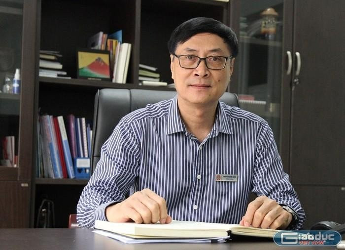 Thầy Nguyễn Quốc Bình - Hiệu trưởng Trường Trung học cơ sở và Trung học phổ thông Lương Thế Vinh (Hà Nội). Ảnh: Đ.T. z5238854579378_446772d1ad7a45931b92e96264fa5bd0.jpg