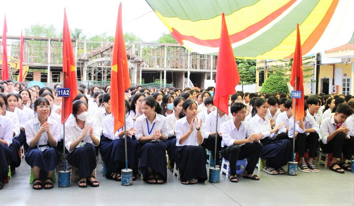 Khai giảng năm học 2023-2024 tại Trường Phổ thông dân tộc nội trú Trung học cơ sở - Trung học phổ thông Trà Cú. Ảnh: Sở GD&ĐT cung cấp. z5362970801389_aedc3b452f7df2365a6bd9cb3890f7c4.jpg