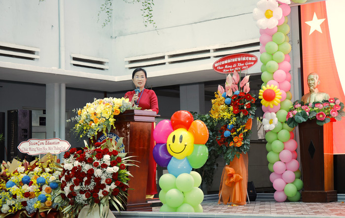 Cô Nguyễn Thị Ngọc Thủy - Hiệu trưởng Trường Trung học cơ sở Đoàn Thị Điểm. Ảnh: NVCC. Cô Nguyễn Thị Ngọc Thủy - Hiệu trưởng Trường Trung học cơ sở Đoàn Thị Điểm. Ảnh: NVCC.