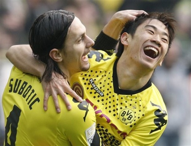 Subotic và Kagawa trong màu áo Dortmund Subotic và Kagawa trong màu áo Dortmund