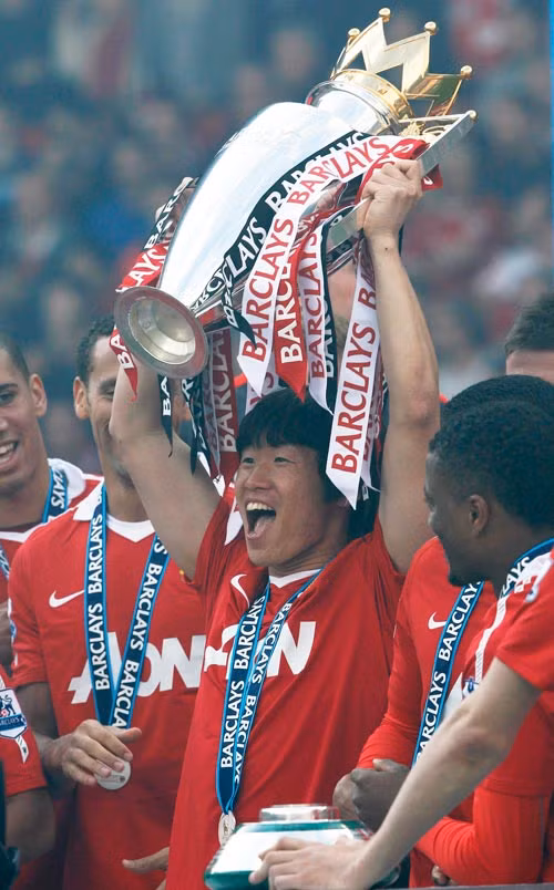 Park đoạt danh hiệu VĐQG lần thứ 19 cùng Quỷ đỏ