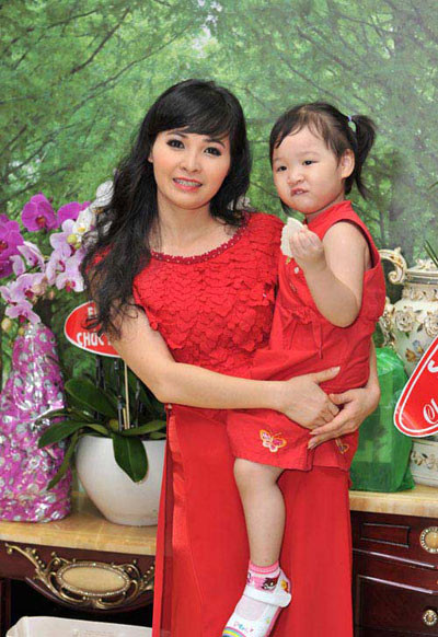 Những sao nữ xa hoa và giàu có nhất showbiz Việt ảnh 2 Những sao nữ xa hoa và giàu có nhất showbiz Việt ảnh 2