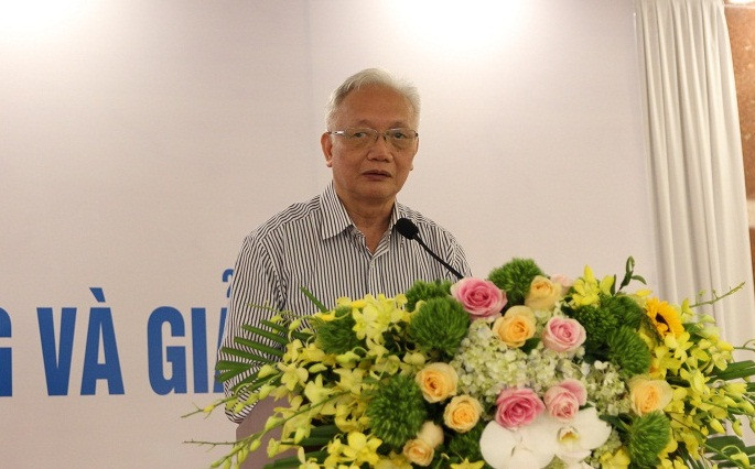 Thầy Nguyễn Tùng Lâm cho rằng: &quot;Hiện tồn tại tư duy quản lý các trường tư thục mang tính ban ơn&quot; - ảnh Lại Cường.