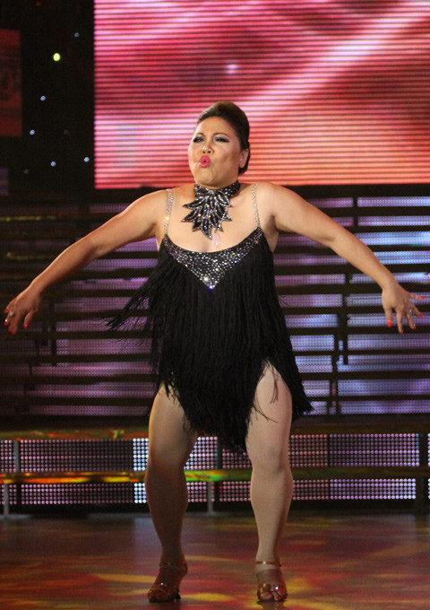 Siu Black: Lý Đức ơi! Chị tạo dáng thế này được chưa em? Siu Black: Lý Đức ơi! Chị tạo dáng thế này được chưa em?