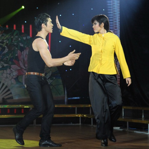 Hoàng My: 5.000đ là 5.000đ. Anh đừng có xin thêm nữa. Hoàng My: 5.000đ là 5.000đ. Anh đừng có xin thêm nữa.