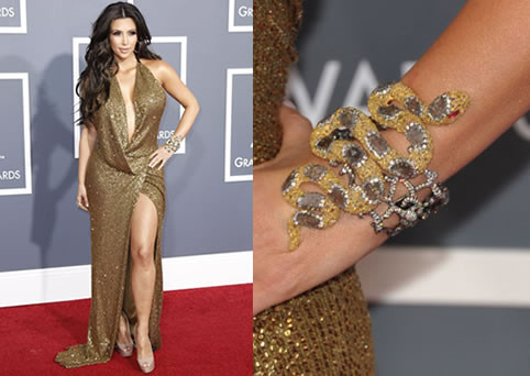 Hay cô Kim siêu vòng ba. Hay cô Kim siêu vòng ba.