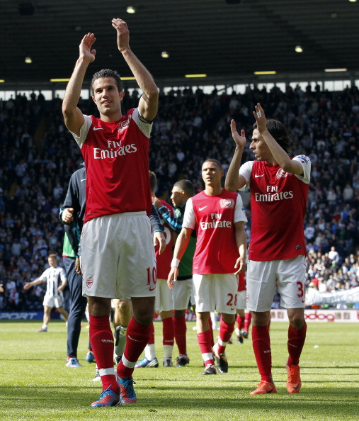 Một mùa giải thành công trên cả mong đợi với riêng cá nhân Van Persie. Một mùa giải thành công trên cả mong đợi với riêng cá nhân Van Persie.