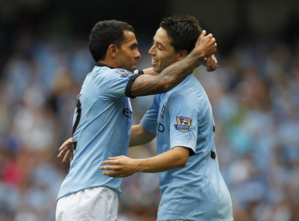 Man Xanh đã có chiến thắng đầu tiên trên đường bảo vệ ngôi vương Premier League...nhưng sức mạnh và vị thế của nhà đương kim vô địch chưa được thể hiện khi họ đã có một trận đấu rất vất vả trước một tân binh tí hon Southampton... Man Xanh đã có chiến thắng đầu tiên trên đường bảo vệ ngôi vương Premier League...nhưng sức mạnh và vị thế của nhà đương kim vô địch chưa được thể hiện khi họ đã có một trận đấu rất vất vả trước một tân binh tí hon Southampton...