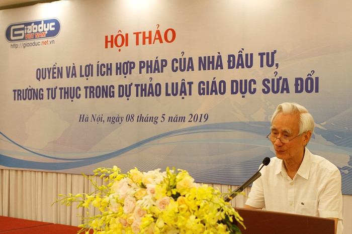 Thầy Nguyễn Phú Cường cho rằng, những học sinh có điểm đầu vào lớp 10 thấp rất khó để theo học kịp chương trình phổ thông trung học (ảnh giaoduc.net.vn). Thầy Nguyễn Phú Cường cho rằng, những học sinh có điểm đầu vào lớp 10 thấp rất khó để theo học kịp chương trình phổ thông trung học (ảnh giaoduc.net.vn).