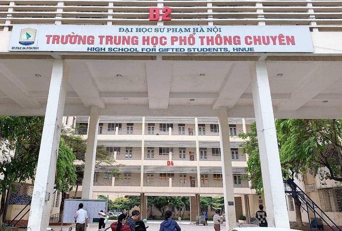Việc tuyển sinh hệ cận chuyên vượt quy định có phải trường Đại học sư phạm Hà Nội đang xem thường chính quy chế do Bộ trưởng Bộ Giáo dục ban hành? - (ảnh Trinh Phúc). Việc tuyển sinh hệ cận chuyên vượt quy định có phải trường Đại học sư phạm Hà Nội đang xem thường chính quy chế do Bộ trưởng Bộ Giáo dục ban hành? - (ảnh Trinh Phúc).