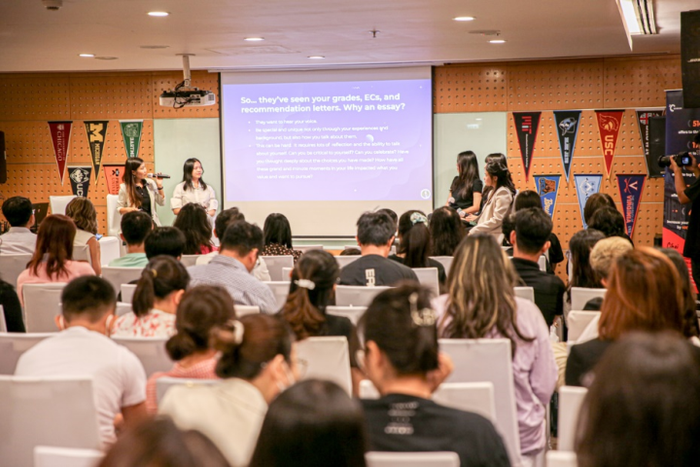 BIDV và Crimson đã hợp tác tổ chức sự kiện “Chinh phục đại học hàng đầu thế giới”