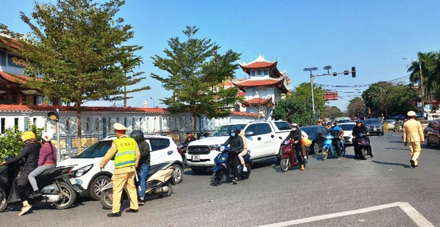 Kiên quyết xử lý nghiêm hành vi vi phạm về nồng độ cồn, sử dụng ma túy khi điều khiển phương tiện giao thông, chạy xe quá tốc độ quy định. Ảnh: baochinhphu.vn