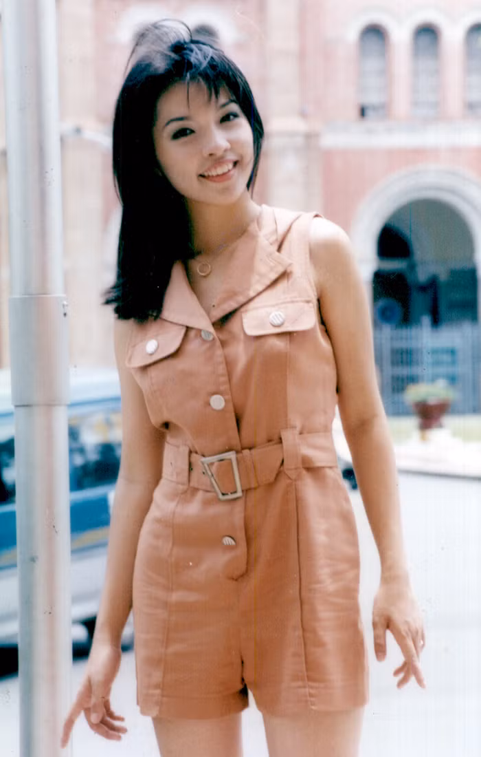 Hình ảnh thời thiếu nữ của Hiền Thục cách đây hơn chục năm. Hình ảnh thời thiếu nữ của Hiền Thục cách đây hơn chục năm.