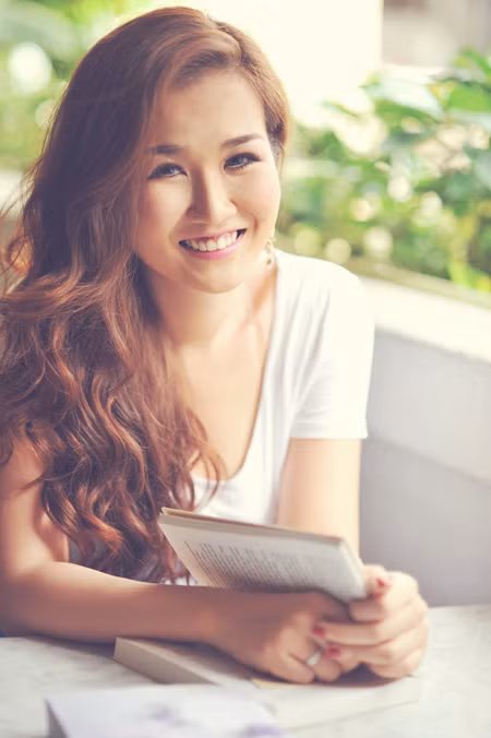 Hạ Trâm dịu dàng đầy nữ tính của 2014. Hạ Trâm dịu dàng đầy nữ tính của 2014.