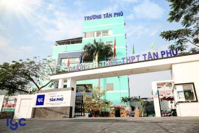 Tổng thu hơn 102 tỷ đồng chi hỗ trợ người học 159 triệu đồng, TH, THCS và THPT Tân Phú nói gì?