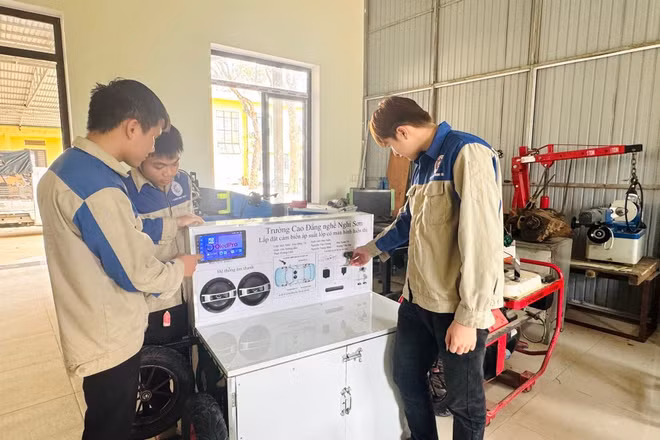 Dự kiến trường nghề được linh hoạt điều chỉnh chỉ tiêu tuyển sinh: "Người trong cuộc" phấn khởi