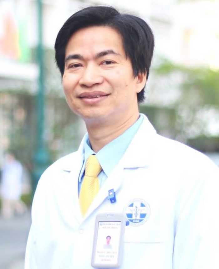 Phó Giáo sư, Tiến sĩ Hoàng Anh Tiến - Phó giám đốc Trung tâm Tim mạch, Trưởng khoa Nội tim mạch Bệnh viện Trường Đại học Y Dược Huế. Ảnh: Website Bệnh viện Trường Đại học Y Dược Huế. img-6567-6412b71e5a421-1.jpg