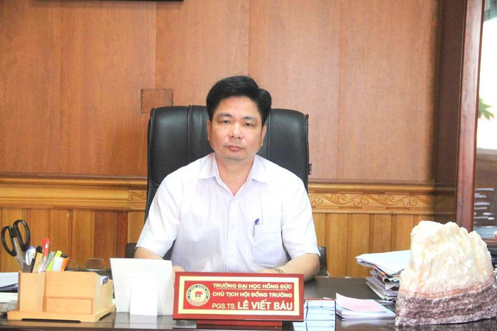 Phó Giáo sư, Tiến sĩ Lê Viết Báu – Chủ tịch Hội đồng trường Trường Đại học Hồng Đức. Ảnh: Website Nhà trường. img-6275-4096x2731-20250910081549-e.jpg