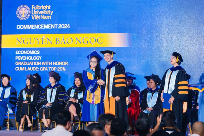 Nguyễn Bảo Ngọc đã tốt nghiệp bằng danh dự xuất sắc (Honor Cum Laude) của Trường Đại học Fulbright Việt Nam vào tháng 6/2024. Ảnh: NVCC. e53deded-b433-4d9d-9550-8c9ab055e84d.jpg
