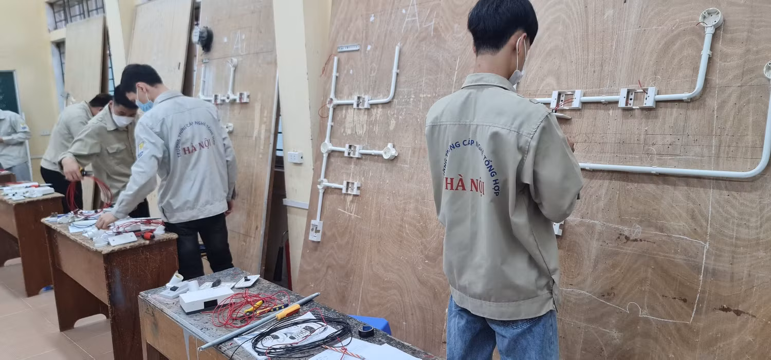 474852911-1742980196434802-477028799634275922-n.jpg