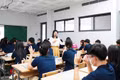Đặt hàng trường tư để giảm áp lực thi vào 10 công lập: Cần cơ chế ra sao để hiệu quả, khả thi?