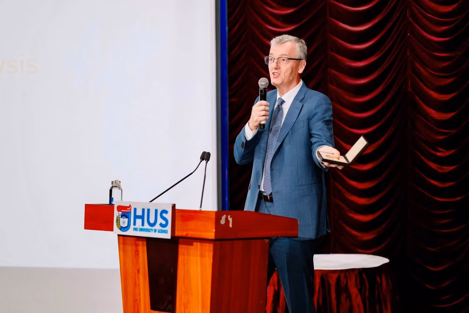 anh-2-39.jpg
