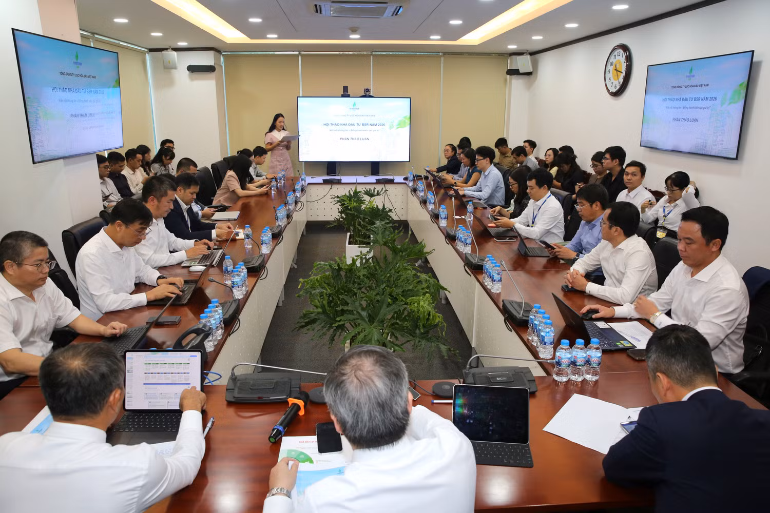 Toàn cảnh Hội thảo nhà đầu tư BSR năm 2026.