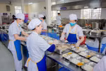 Sở GD&ĐT Hải Phòng triển khai đồng bộ nhiều giải pháp để đảm bảo an toàn thực phẩm bữa ăn bán trú