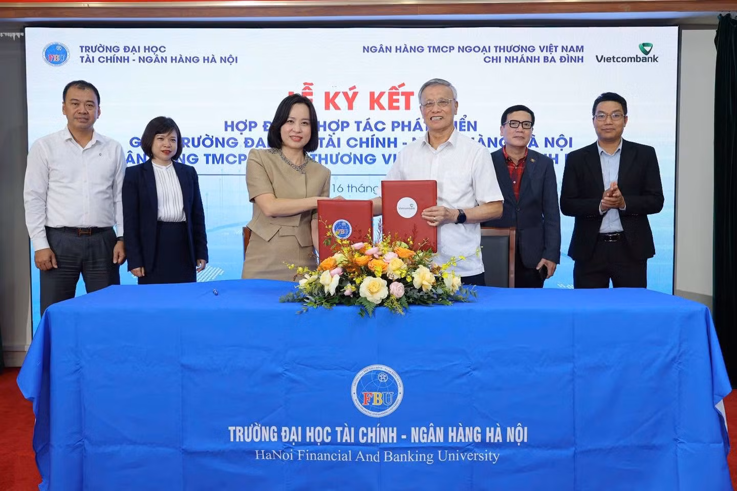 fbu-ky-ket-vcb.jpg