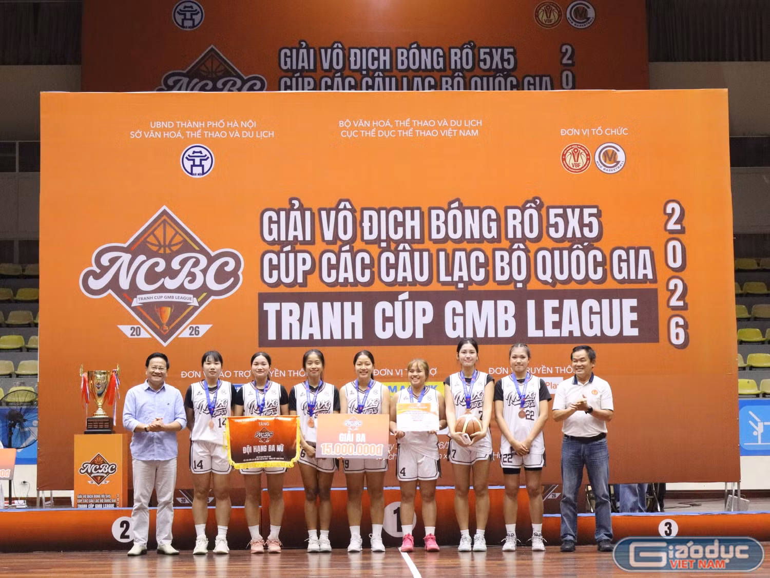 Giải Ba nội dung nữ thuộc về đội CLB MVG Lào Cai 1.
