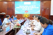 Lãnh đạo Đại học Thủ Dầu Một làm việc với Thường trực Hiệp hội Các trường đại học, cao đẳng Việt Nam