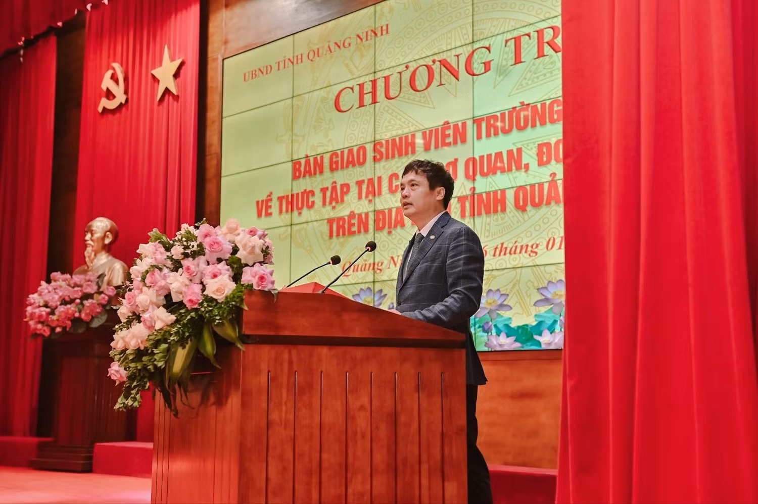 Ông Nguyễn Văn Khoa – Tổng Giám đốc Tập đoàn FPT phát biểu tại sự kiện.