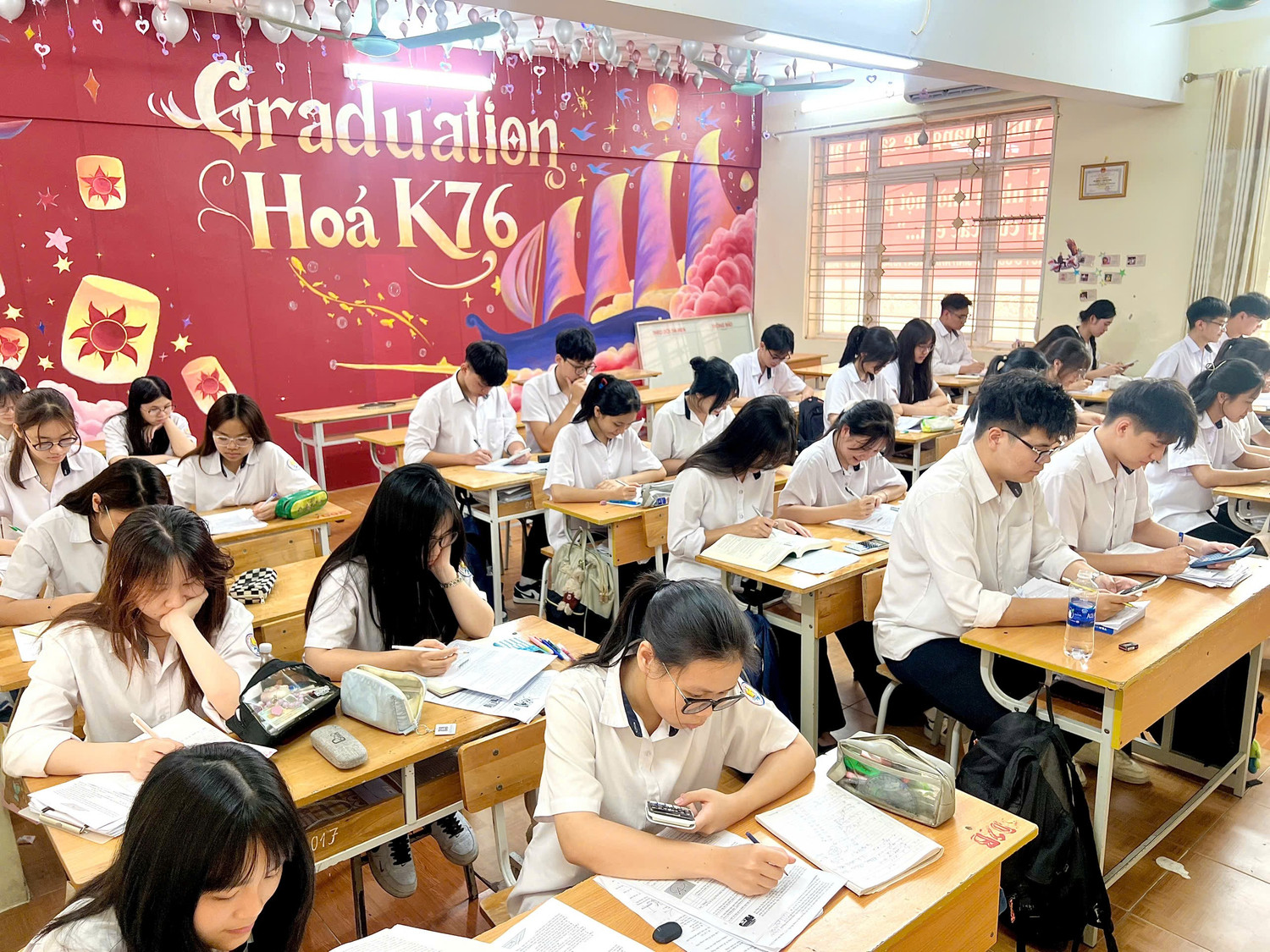 thpt-chuyen-hoang-van-thu.jpg