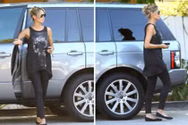 Siêu mẫu thế giới Heidi Klum sành điệu với Range Rover mới