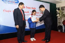 Học sinh Hà Vy Anh giành giải nhất cuộc thi vẽ tranh “Ước mơ của em” 