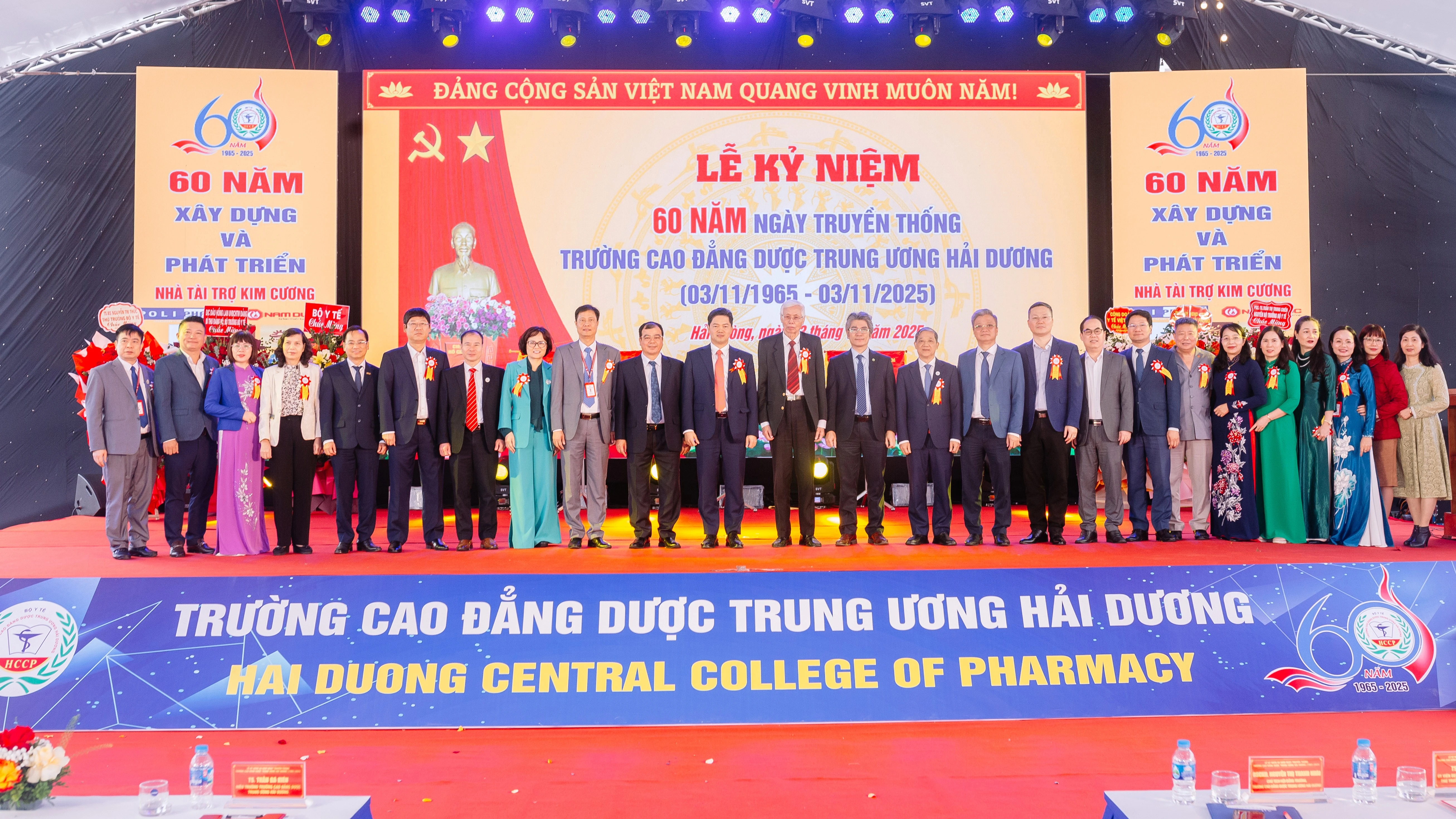 Trường Cao đẳng Dược Trung ương Hải Dương tổ chức Lễ kỷ niệm 60 năm Ngày truyền thống