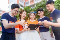 Năm 2025, Đại học Phenikaa dành 50 tỷ đồng để trao học bổng