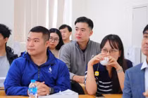 Tuyển sinh sau đại học: Người học cần gì ngoài một tấm bằng?