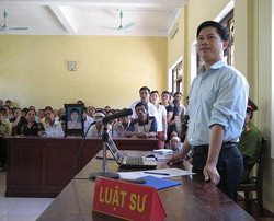 Luật sư Nguyễn Văn Tú - Giám đốc Công ty luật TNHH Fanci, Phó chủ nhiệm Đoàn luật sư Bắc Giang. Luật sư Nguyễn Văn Tú - Giám đốc Công ty luật TNHH Fanci, Phó chủ nhiệm Đoàn luật sư Bắc Giang.