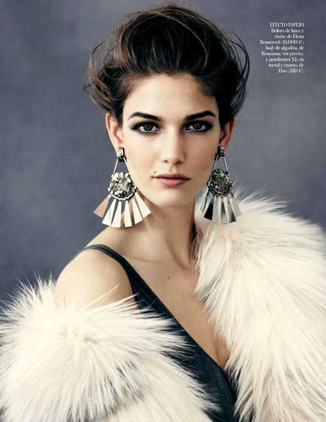 Kendra Spears được ví như “tiểu Cindy Crawford”.