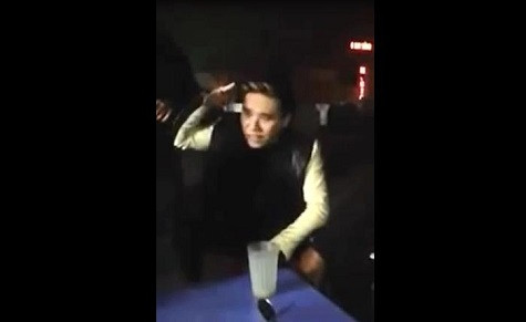 Châu Việt Cường tỏ thái độ bức xúc. Châu Việt Cường tỏ thái độ bức xúc.