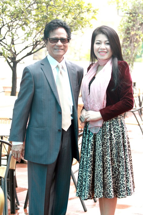 Nghệ sĩ Chế Linh - Anh Thơ Nghệ sĩ Chế Linh - Anh Thơ