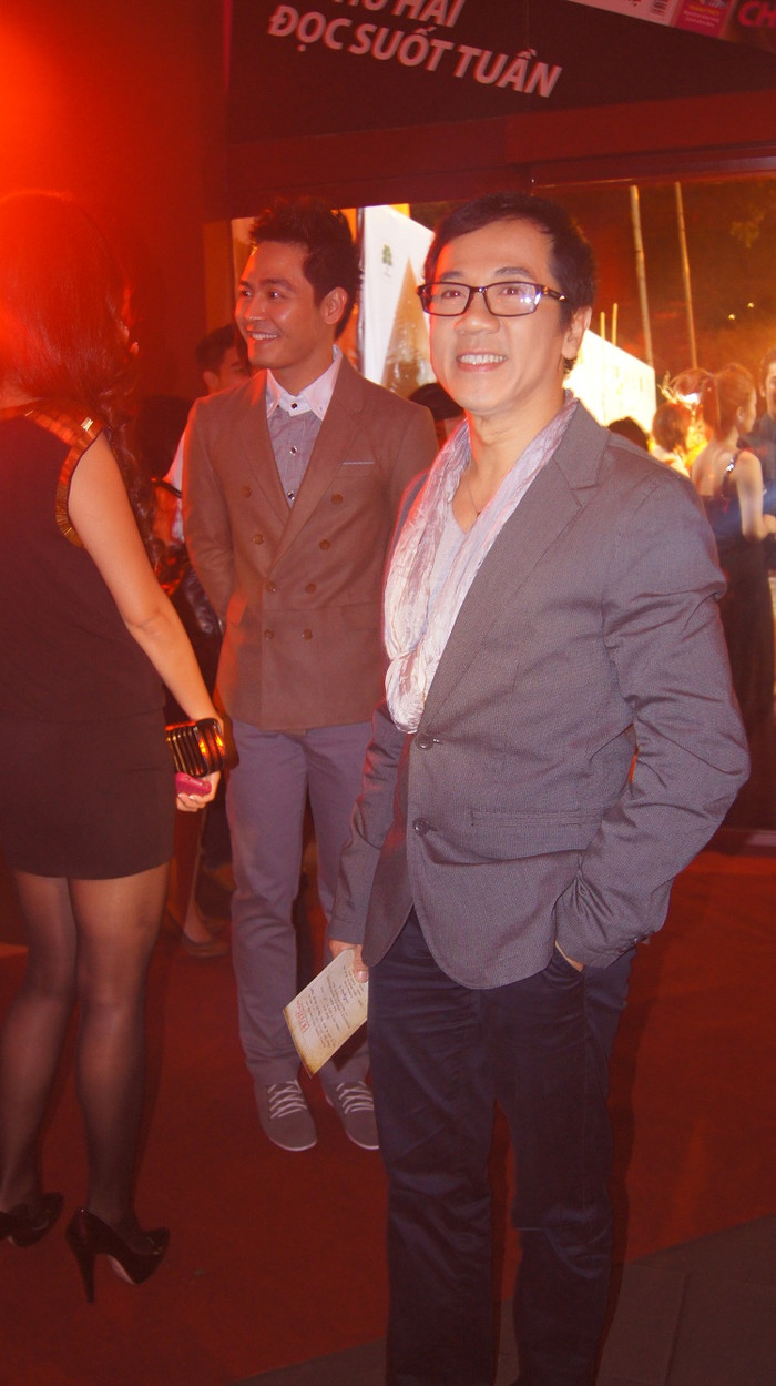 NSUT Thành Lộc đã mang đến một vai diễn ấn tượng - thầy lang Trần. Nhân vật đa tính cách, bí hiểm của nghệ sỹ Thành Lộc giúp cho phim thêm huyền bí