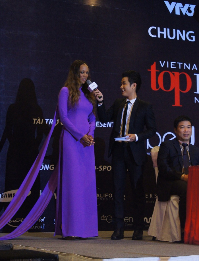 Tyra cho rằng Top 3 là những thí sinh khá nổi bật và có tố chất để trở thành người mẫu sáng giá. Cô rất ngạc nhiên trước thành công của chương trình này ở Việt Nam năm ngoái nên năm nay cô dành thời gian tham gia Tyra cho rằng Top 3 là những thí sinh khá nổi bật và có tố chất để trở thành người mẫu sáng giá. Cô rất ngạc nhiên trước thành công của chương trình này ở Việt Nam năm ngoái nên năm nay cô dành thời gian tham gia