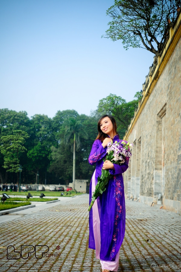 Hot girl ĐH Ngoại thương nổi tiếng xinh đẹp và đa... tài ảnh 3