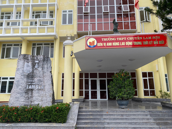 Trường Trung học phổ thông chuyên Lam Sơn (Thanh Hóa). Ảnh: website nhà trường. 3269.jpg