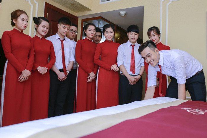 Sinh viên ngành Quản trị khách sạn, Trường Đại học Nguyễn Tất Thành. Ảnh: website nhà trường. 29064817256_da72795b57_k28129.jpg