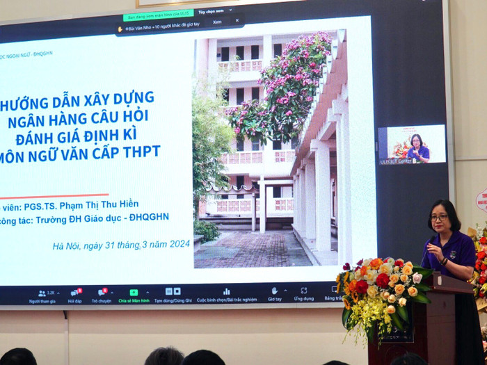 Phó Giáo sư, Tiến sĩ Phạm Thị Thu Hiền, Khoa Sư phạm – Trường Đại học Giáo dục, Đại học Quốc gia Hà Nội trình bày báo cáo tại hội thảo. z5301827401748_4fe15643724a6ce004fe779304059c65.jpg