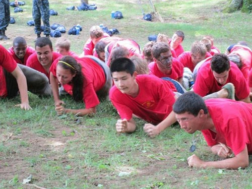 Bài tập trườn bò trên cạn luôn là nỗi kinh hoàng. CHÙM ẢNH NÓNG: NỮ SINH CAO BẰNG ĐÁNH NHAU...TÓE MÁU ĐẦU CHÙM ẢNH: XEM "THIÊN TÀI SỐNG" TRÌNH DIỄN ROBOT